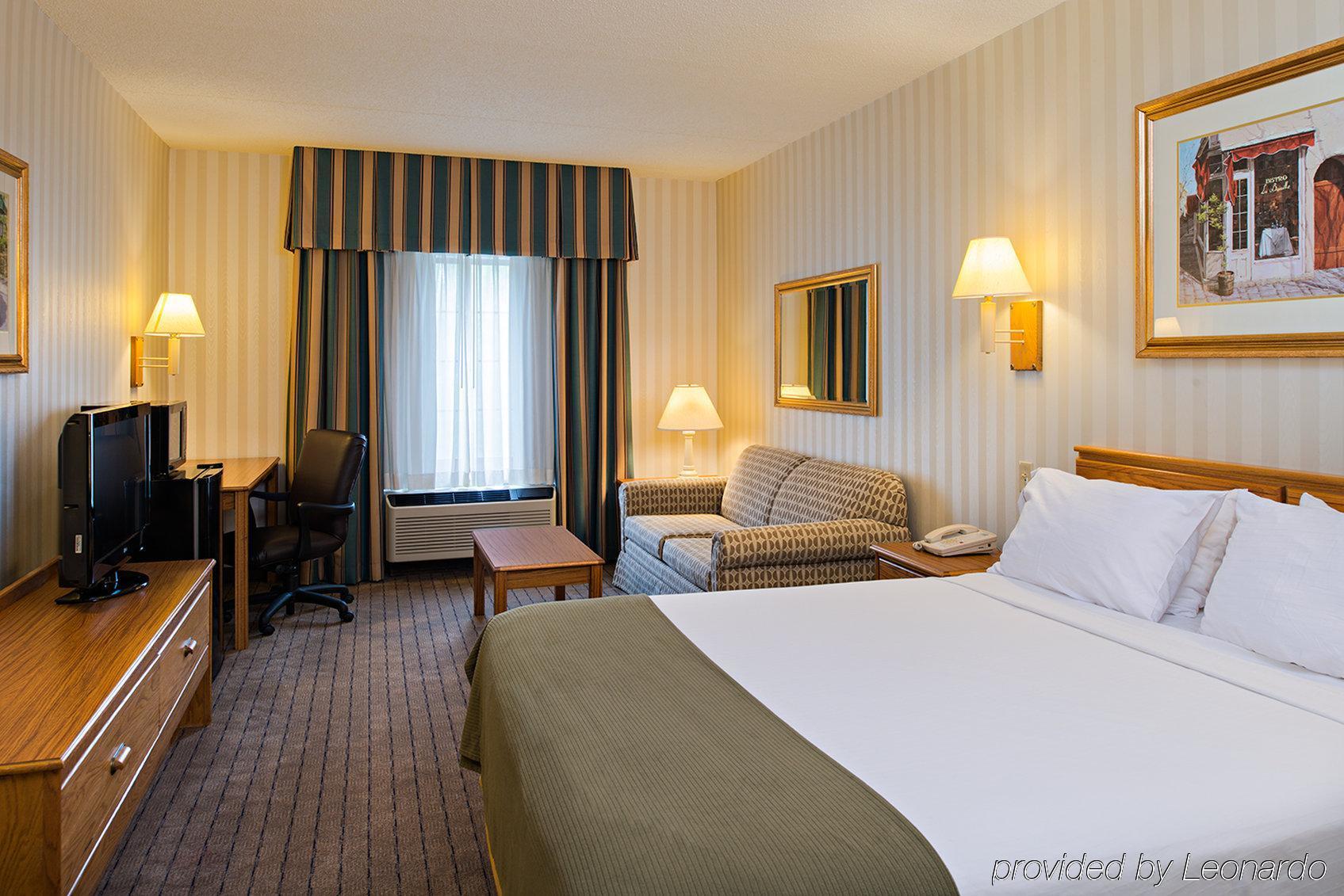 Holiday Inn Express Philadelphia Ne - Langhorne, An Ihg Hotel Phòng bức ảnh